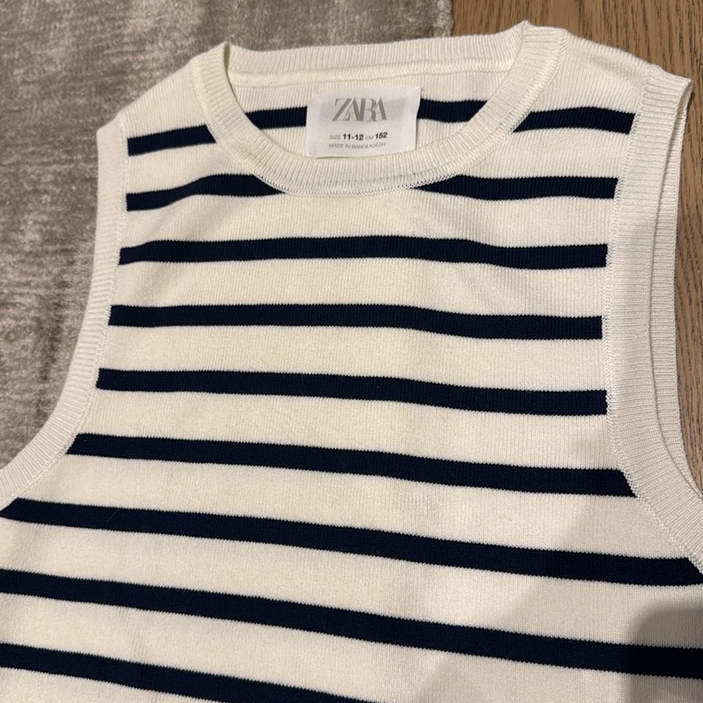 Zara Girls Denim Skirt plus 3 tops - Picture 12 of 13